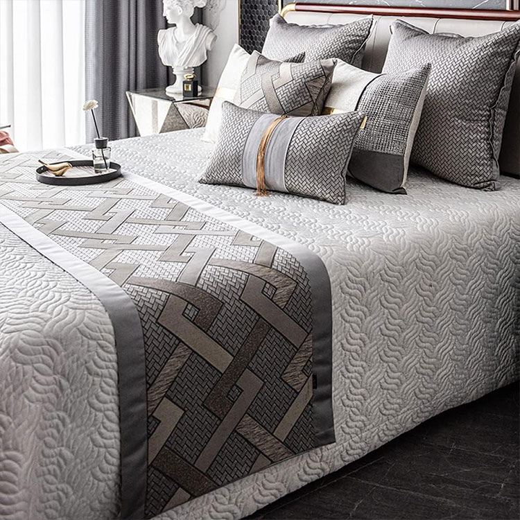 Bed Runner - Image 3